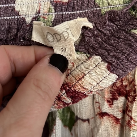 ODDY Purple Floral Off-the-Shoulder Blouse, Size Medium, GUC. - Picture 3 of 6